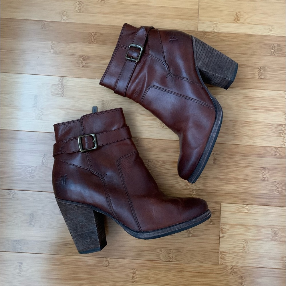 Frye Patty Riding bootie in Redwood color.